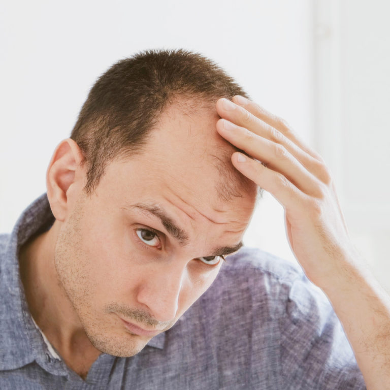 Combien de centimètre pousse les cheveux